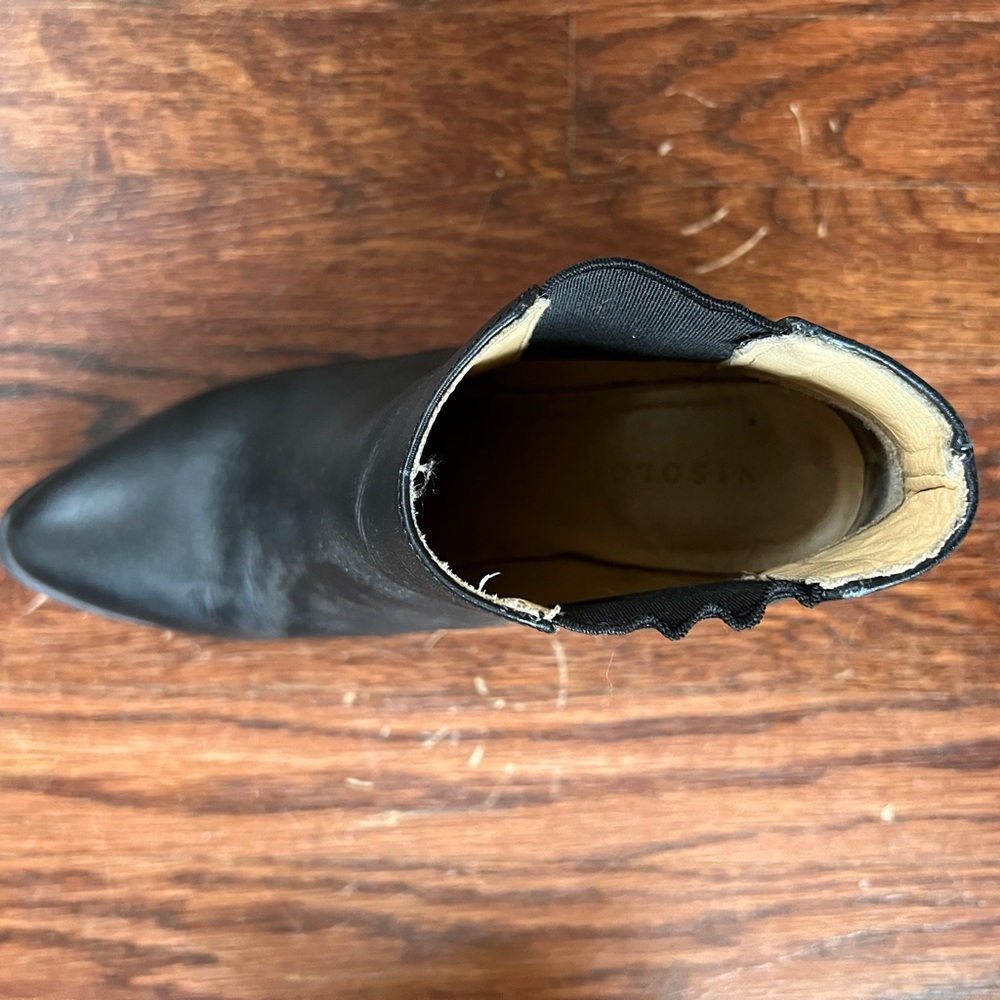 Nisolo Heeled Chelsea Commuter Boot - Picture 8 of 8